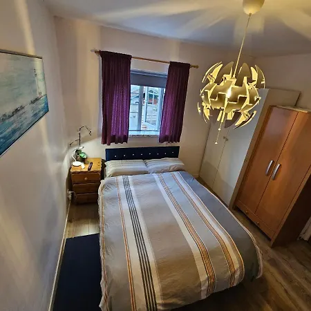 Private In Séjour chez l'habitant *